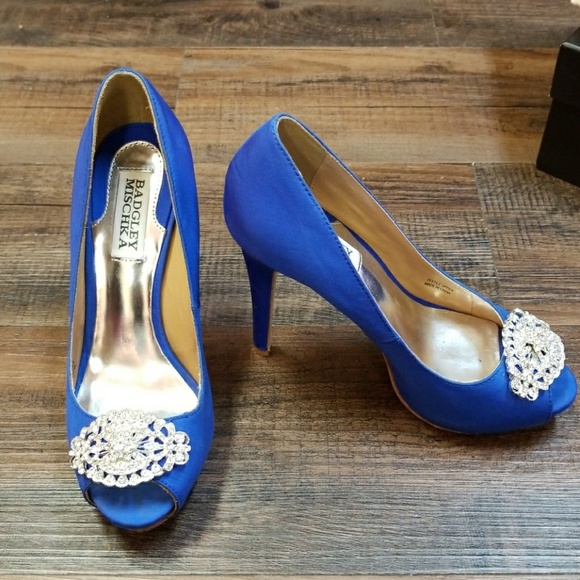 Badgley Mischka Blue Satin Heels size 5.5 - Picture 3 of 5